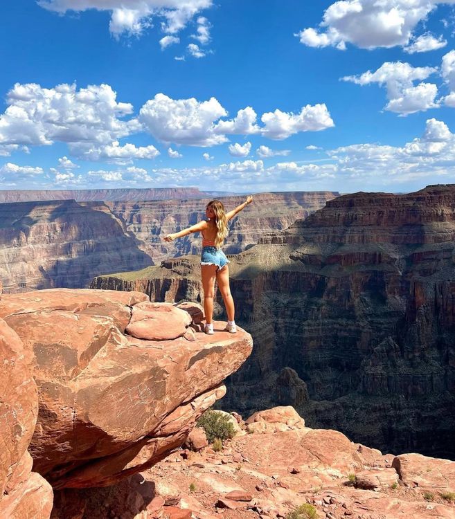 WhatsApp Image 2025-10-12 at 17.06.22 (1).jpeg